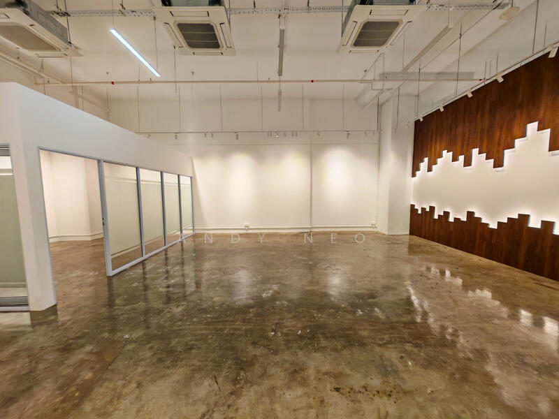Interlocal Centre, 100G Pasir Panjang Road, Buona Vista / West Coast / Clementi New Town, 1,793 sqft, Light Industrial (B1) For Rent, by Andy Neo, 60096653 - CommercialGuru.com.sg
