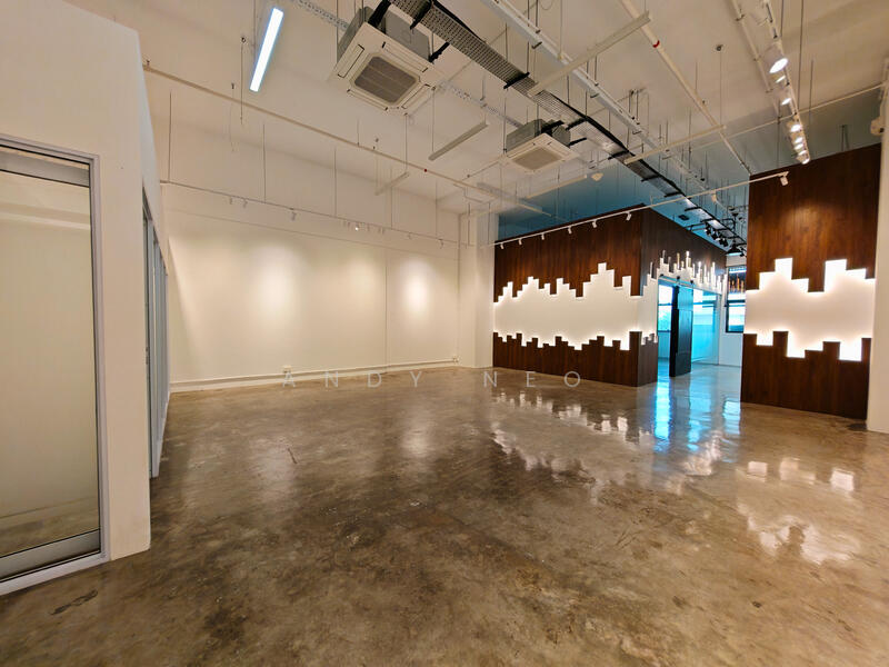 Interlocal Centre, 100G Pasir Panjang Road, Buona Vista / West Coast / Clementi New Town, 1,793 sqft, Light Industrial (B1) For Rent, by Andy Neo, 60096653 - CommercialGuru.com.sg