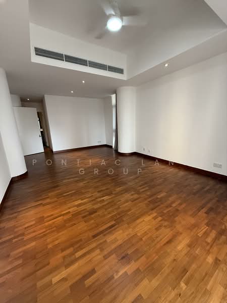 The Colonnade, 82 Grange Road, 3 Bedrooms, 3,993 sqft, Condominium For Rent, by Pontiac Land Group, 60096757 - Living Room - PropertyGuru.com.sg