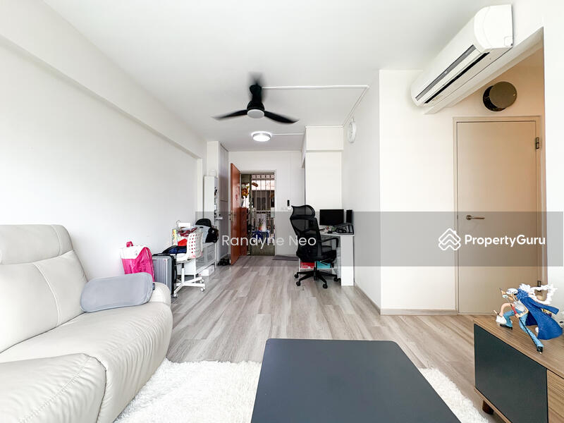 For Sale - 211C Punggol Walk