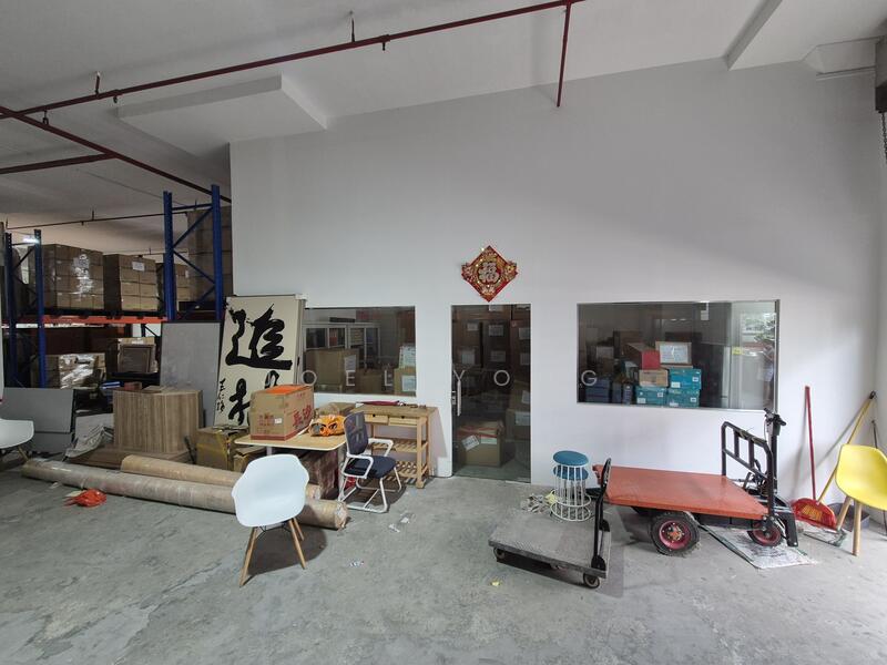 near aljunied mrt! unit has watersource!, water @ unit; 3.7m; near aljunied geylang!, 3,032 sqft, Light Industrial (B1) For Rent, by Joel Yong, 60096833 - CommercialGuru.com.sg