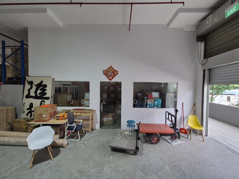 near aljunied mrt! unit has watersource!, water @ unit; 3.7m; near aljunied geylang!, 3,032 sqft, Light Industrial (B1) For Rent, by Joel Yong, 60096833 - CommercialGuru.com.sg