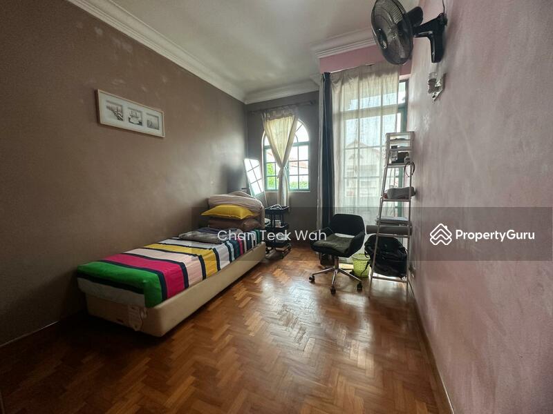 For Sale - Westwood Park
