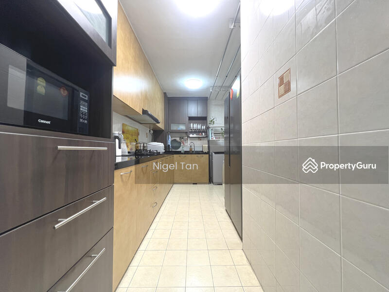 For Sale - 271A Jurong West Street 24