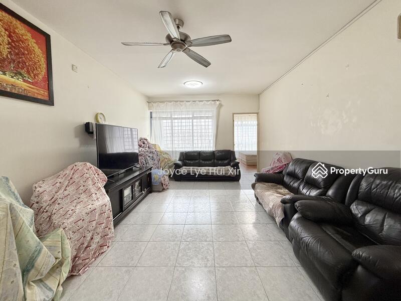 For Sale - Emerald Park
