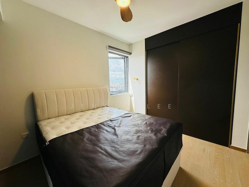 The Florence Residences Condominium For Sale at S$ 2,500,000 | PropertyGuru Singapore - Bedroom