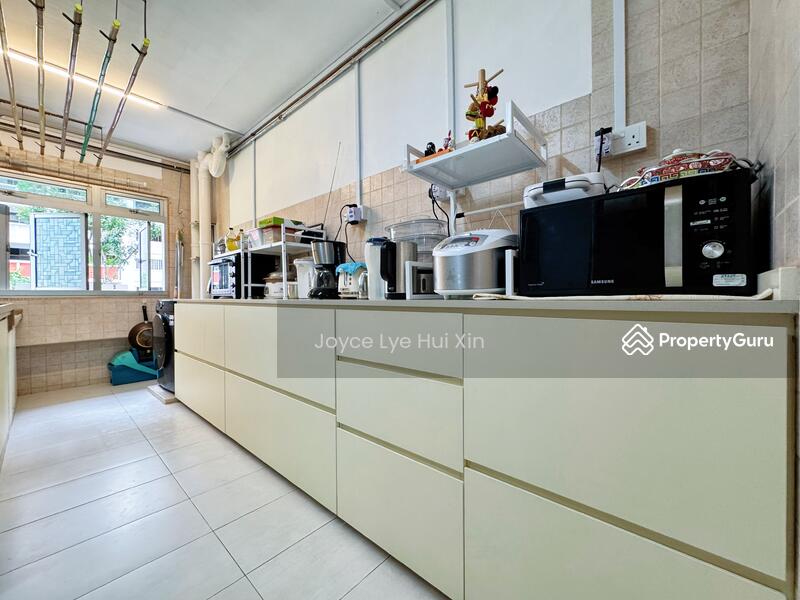 For Sale - 406 Bukit Batok West Avenue 7