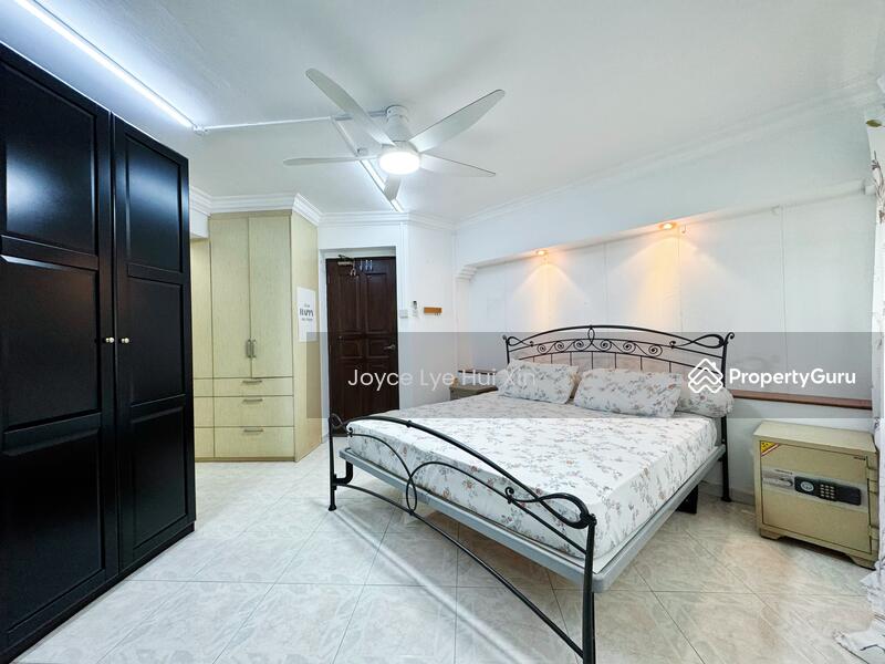 For Sale - 406 Bukit Batok West Avenue 7