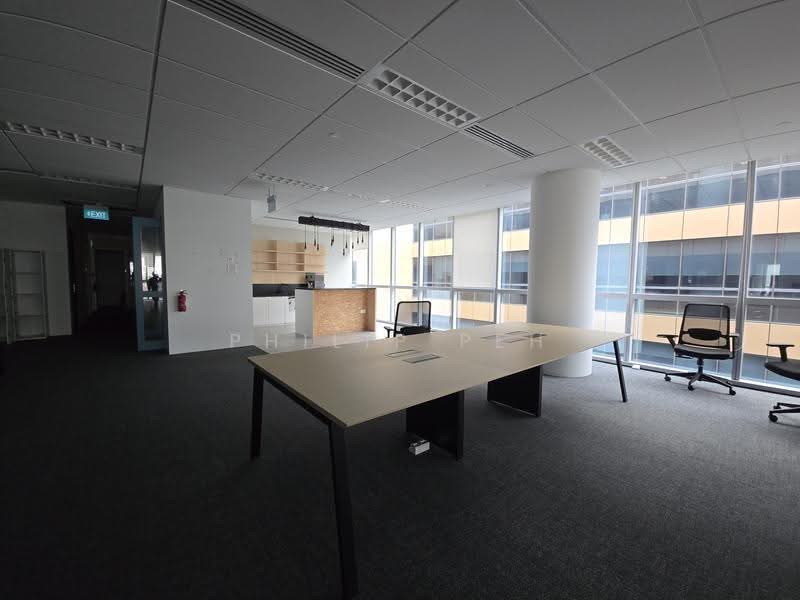PAYA LEBAR, NEXT TO MRT, HIGH FLOOR, FULLY FITTED UNIT, LARGE FLOOR PLATE, Eunos / Geylang / Paya Lebar, 8,000 sqft, Office For Rent, by Philip Peh, 60097500 - Interior - CommercialGuru.com.sg