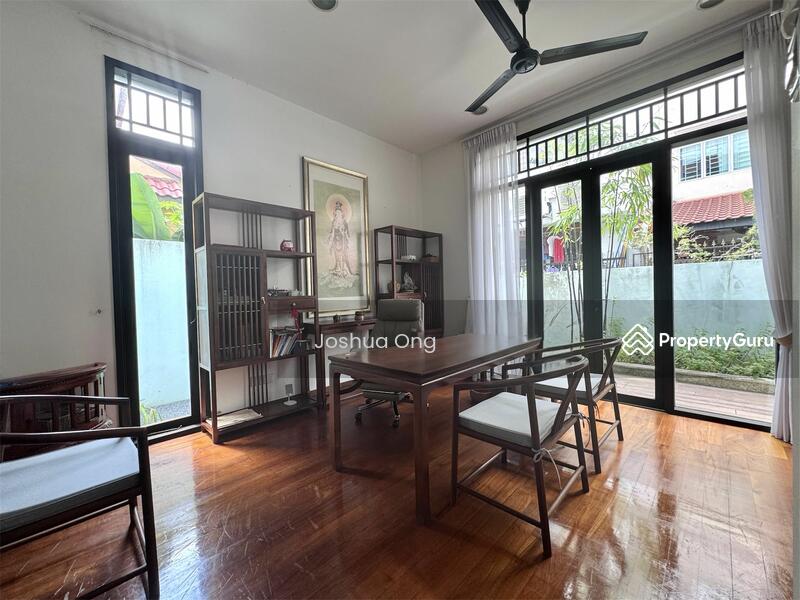 For Rent - ⭐️ Charming 2 Storey Detached Beside Conservation Block