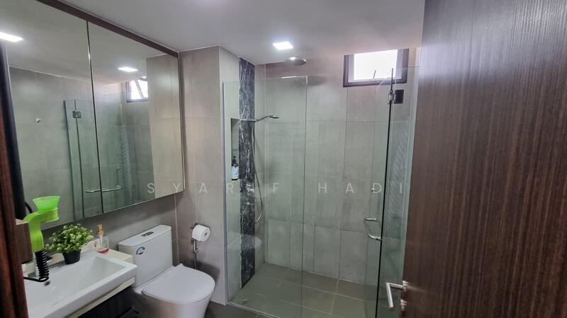 2nd floor ensuite