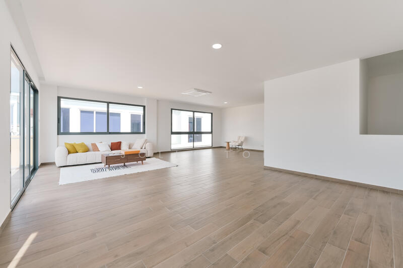 For Sale - Seletar Hills Estate