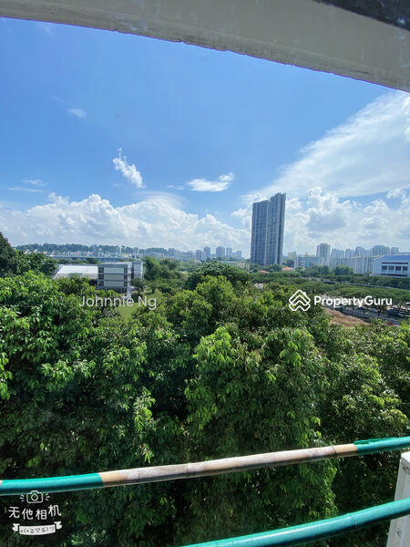 For Rent - 104 Spottiswoode Park Road