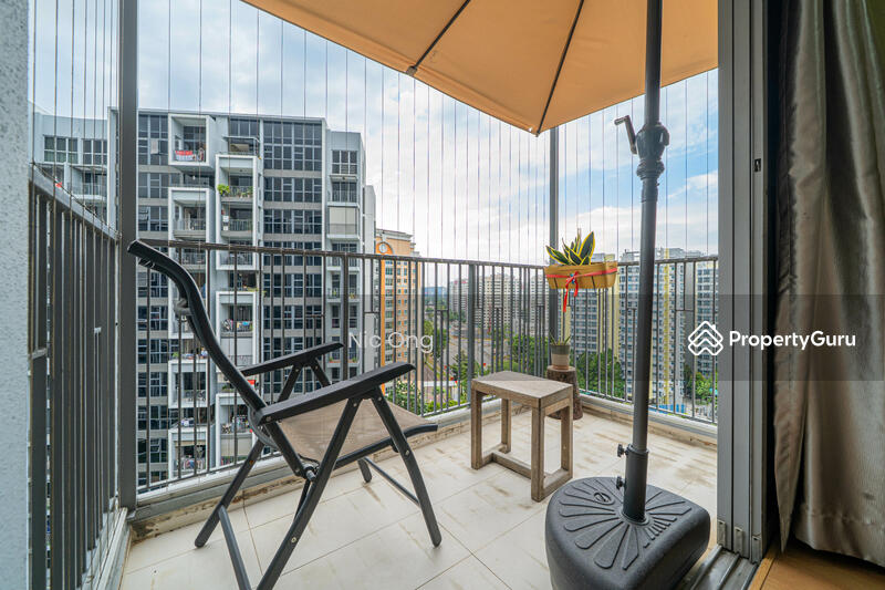 For Sale - Prive