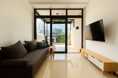 For Sale - The Trilinq