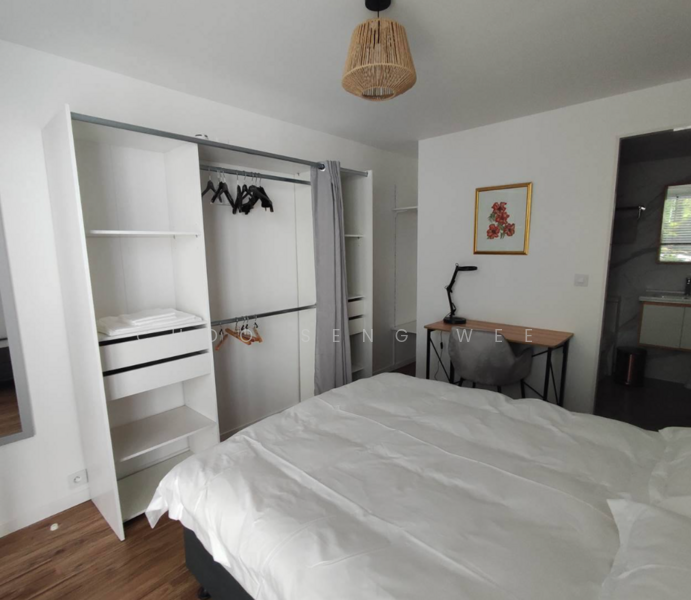 For Rent - Fully Furnished with Weekly Cleaning Walk-up Co-living rooms