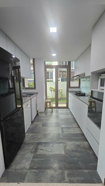 For Rent - Summit Ville