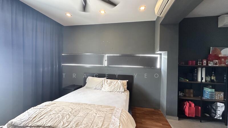 For Sale - Rare, 3 Storey Semi-D with basement, 8mins walk to MRT