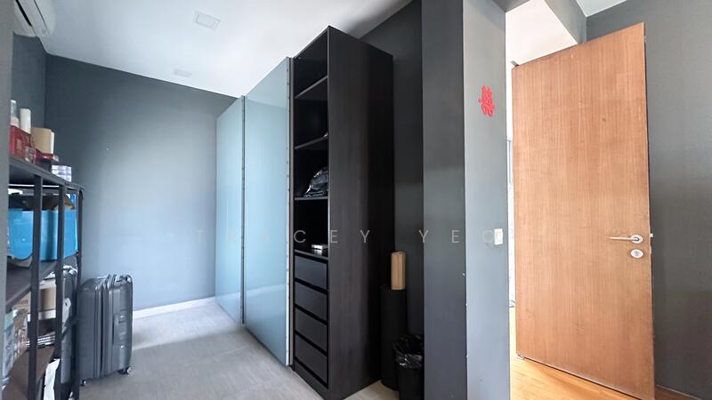 For Sale - Rare, 3 Storey Semi-D with basement, 8mins walk to MRT
