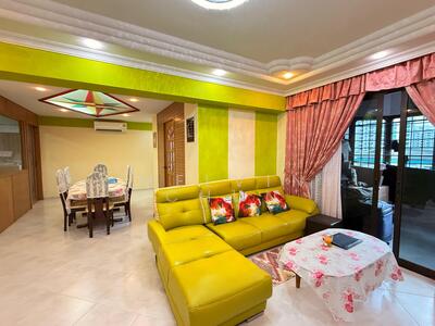 For Sale - 472 Sembawang Drive