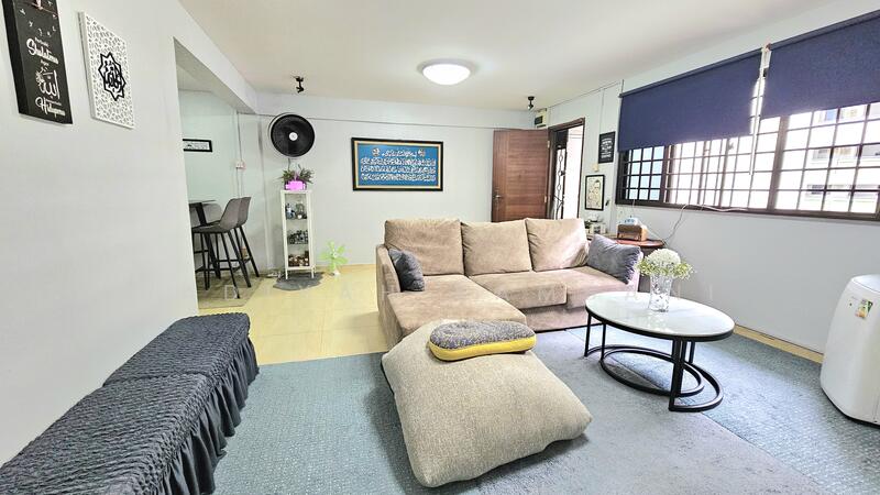 For Sale - 205 Yishun Street 21