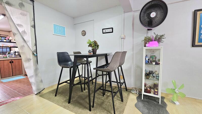 For Sale - 205 Yishun Street 21