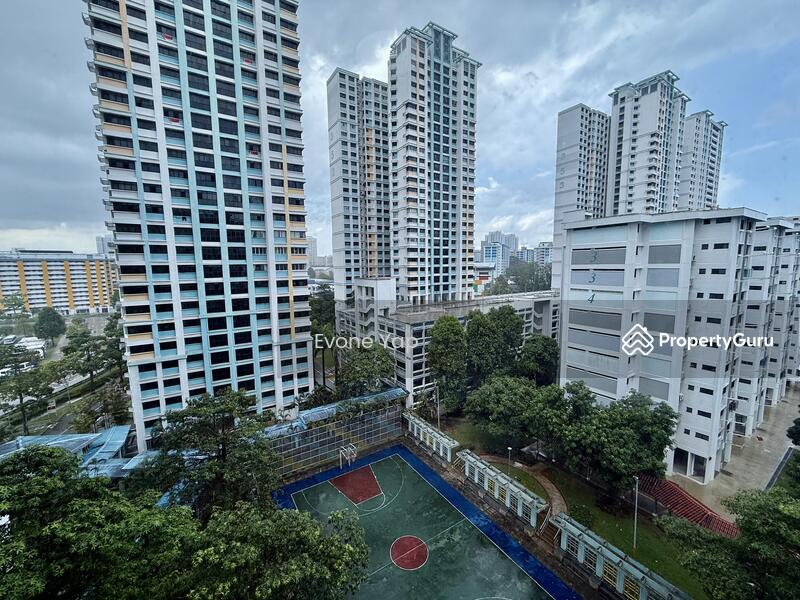 For Sale - 350 Ang Mo Kio Street 32