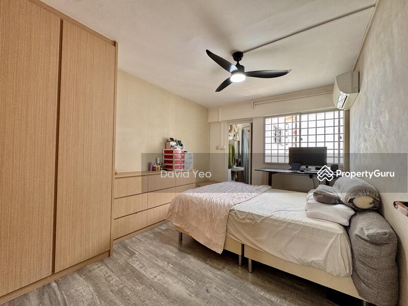 For Sale - 601 Hougang Avenue 4