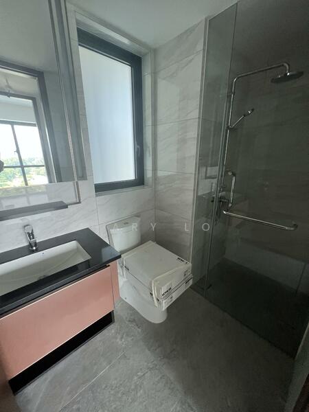 Normanton Park, 45 Normanton Park, 2 Bedrooms, 775 sqft, Condominium For Sale, by Gary Lo, 60098771 - Bathroom - PropertyGuru.com.sg