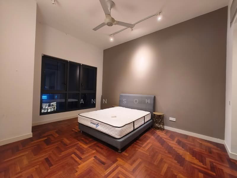 Olive Road Good Class Bungalow For Sale at S$ 38,500,000 | PropertyGuru Singapore - Bedroom