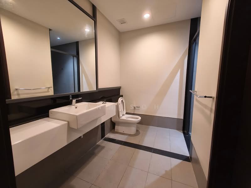 Olive Road Good Class Bungalow For Sale at S$ 38,500,000 | PropertyGuru Singapore - Bathroom