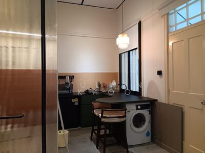 For Rent - Flexible Lease - 1925 Quarters