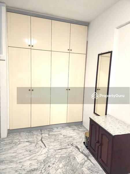 For Rent - 122 Geylang East Central