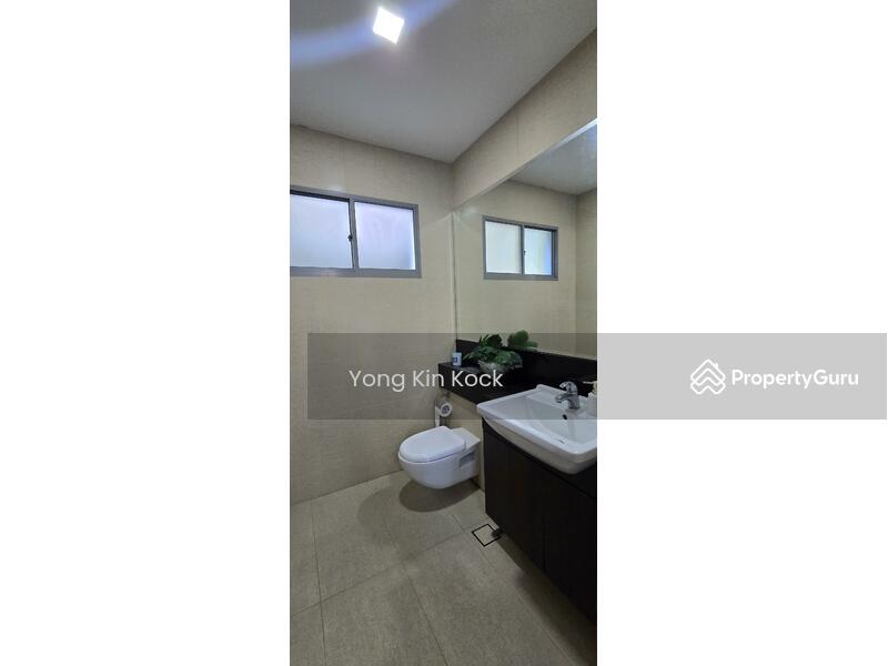 1st Storey - Powder Room
