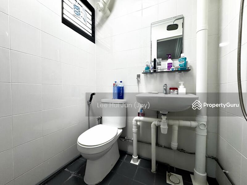 For Sale - 465 Ang Mo Kio Avenue 10