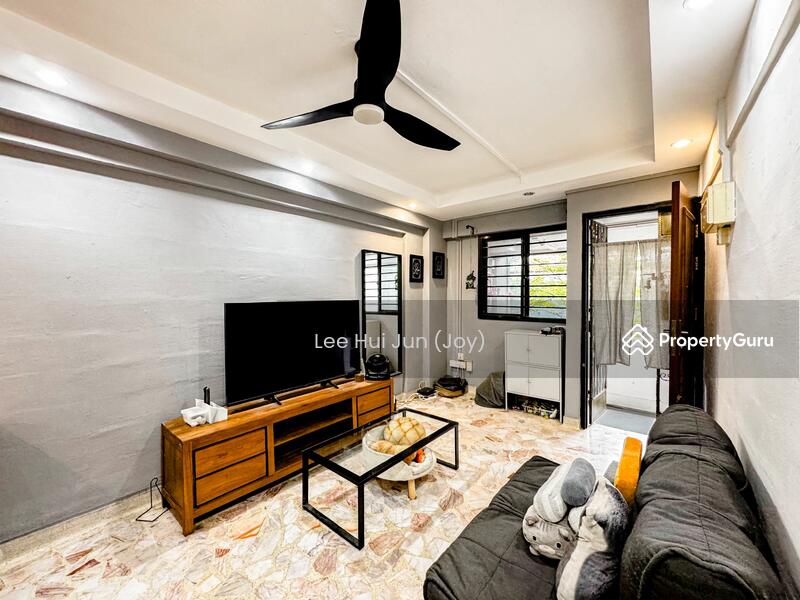 For Sale - 465 Ang Mo Kio Avenue 10