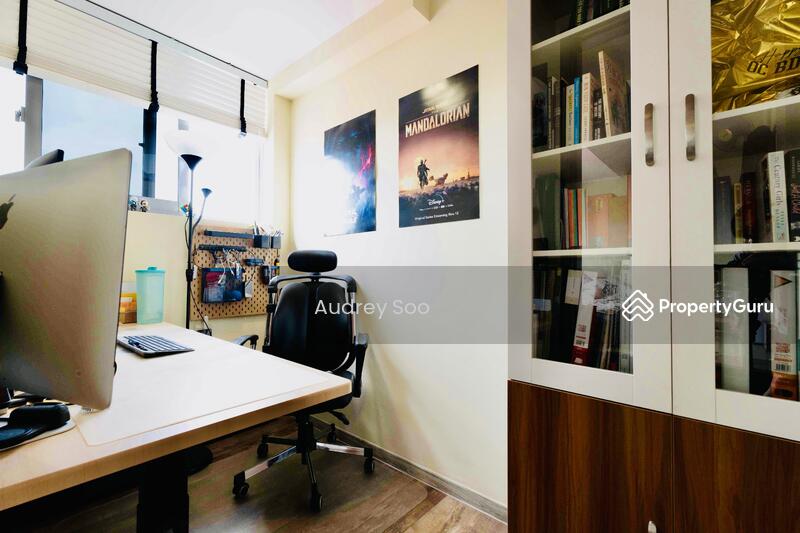 For Sale - Everitt Edge