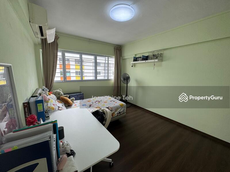 For Sale - 643 Yishun Street 61