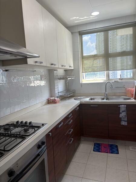 For Rent - Hillington Green