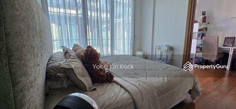 Level 3 - Junior Master Bedroom