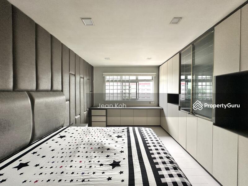 For Rent - 205 Pasir Ris Street 21
