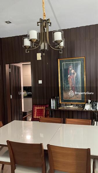 For Sale - Parc Palais