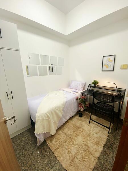 Oleanas Residences, 42 Kim Yam Road, Room Rental, 180 sqft, Condominium For Rent, by Susan Lai, 60099311 - Cozy Bedroom $1150 - PropertyGuru.com.sg