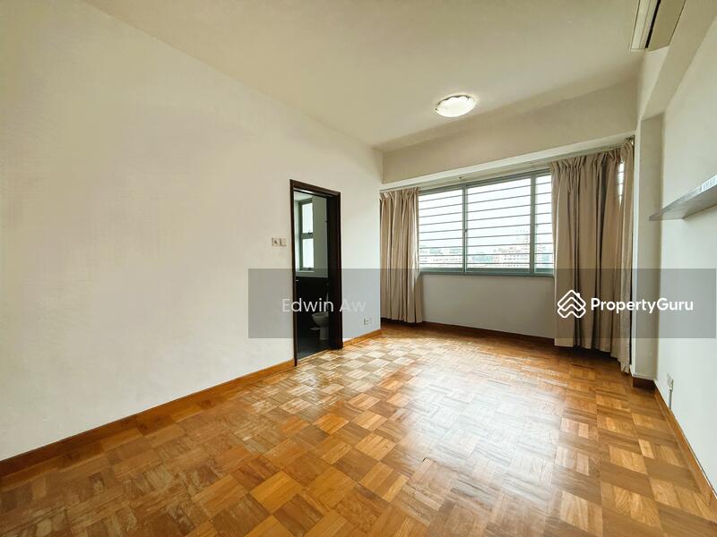 For Sale - Astor Green
