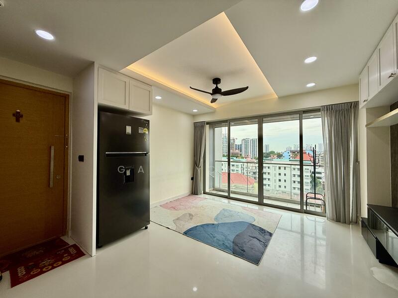 For Rent - Esta Ruby
