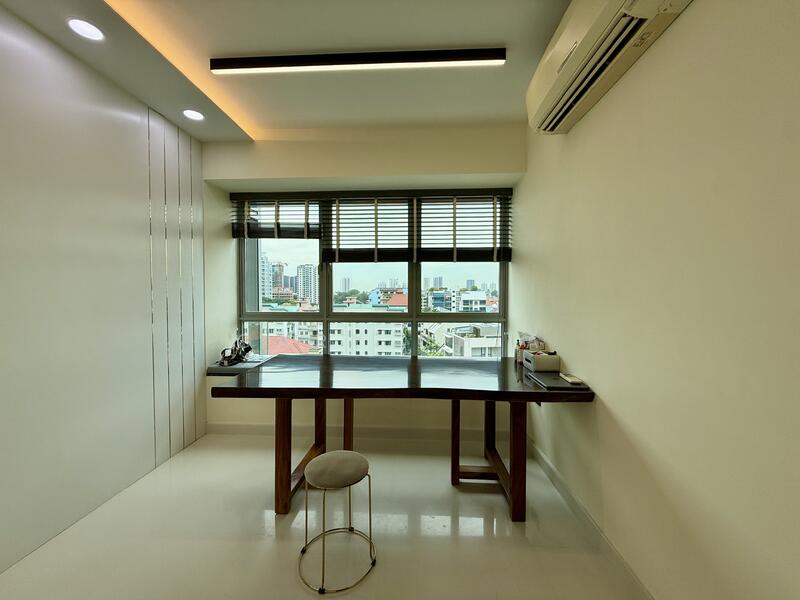 For Rent - Esta Ruby