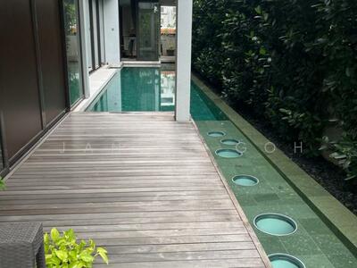 For Sale - Modern Tropicana Bungalow LUSH Greenery