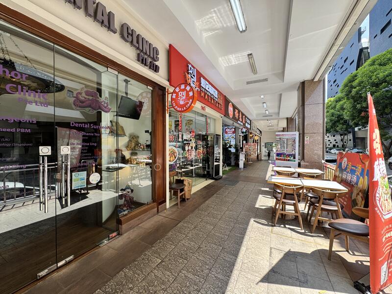 Burlington Square, 175 Bencoolen Street, 420 sqft, Food & Beverage For Sale, by Joy Lai, 60099499 - CommercialGuru.com.sg