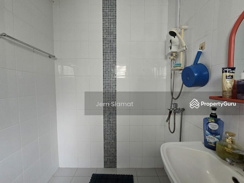 For Sale - 539 Bukit Batok Street 52