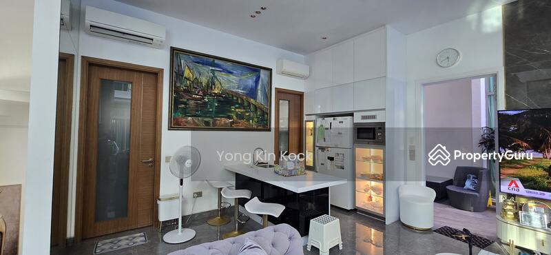 Level 1 - Dry Kitchen